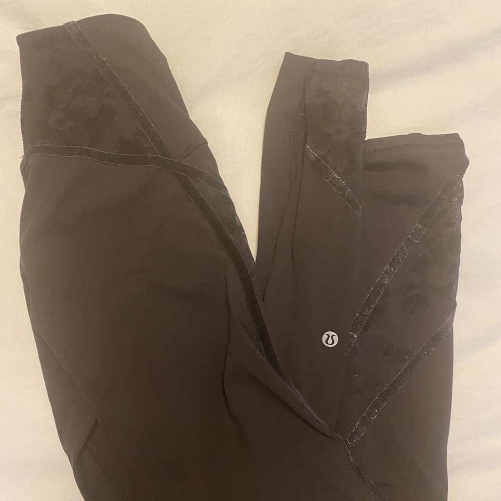 Lululemon limited edition legging